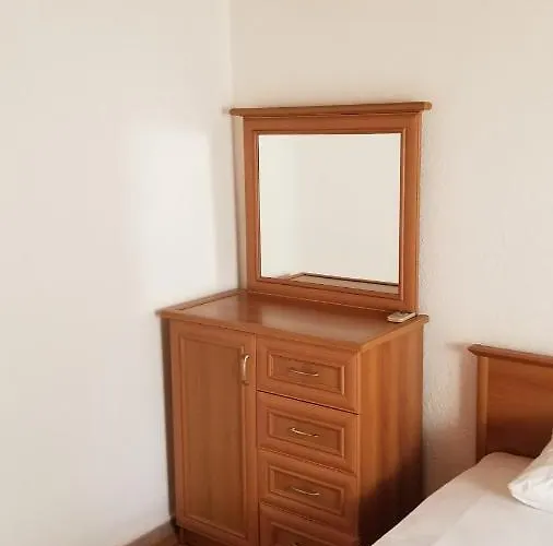 Huge Evleri 3 Apartamento *