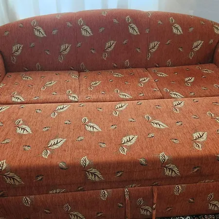 アパート Huge Evleri 3 *