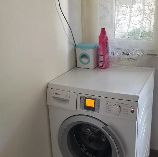 Apartman Huge Evleri 3 *